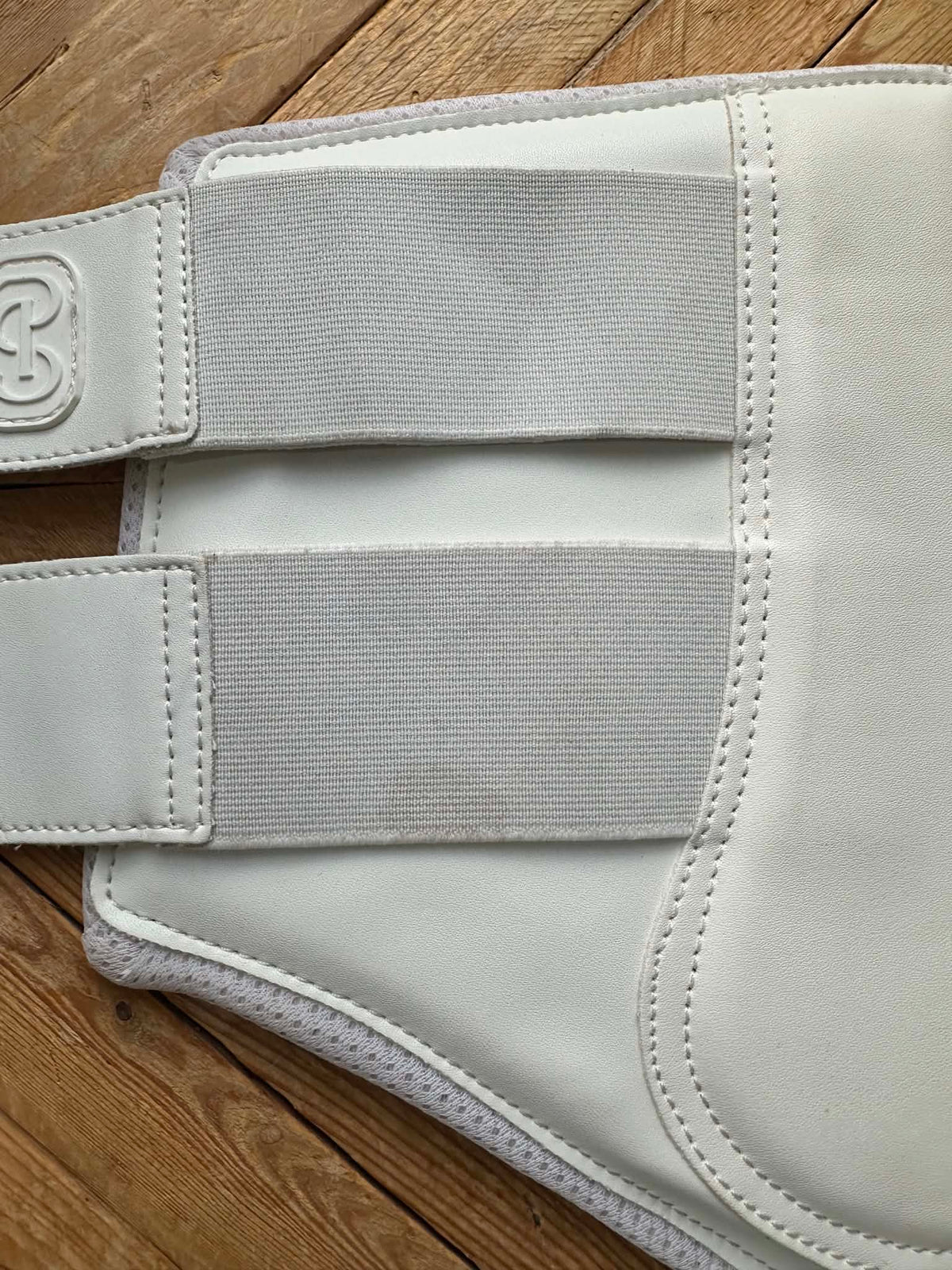 PS 'Mesh' Brushing Boots - White